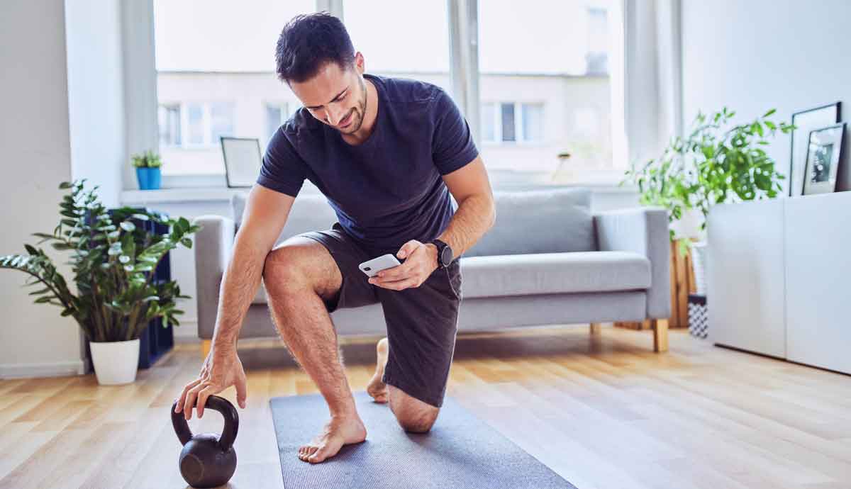 hombre movil ketlebell resuelve deuda