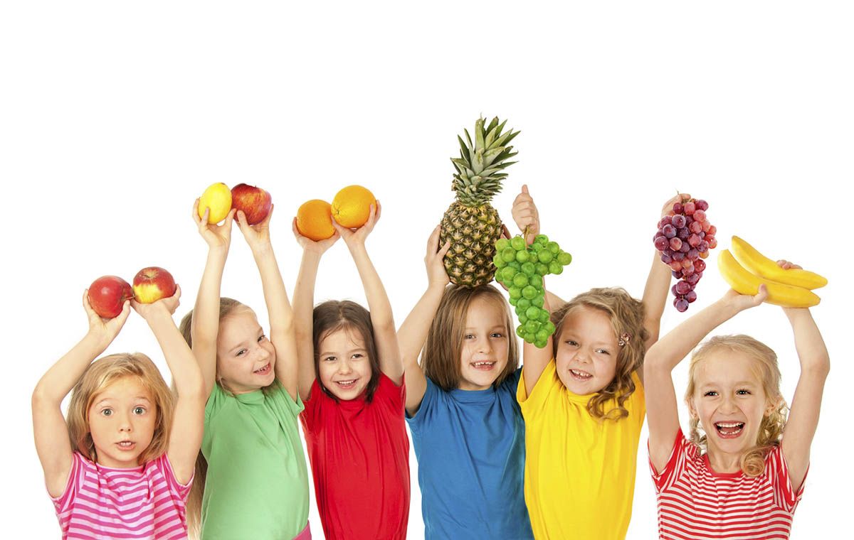 niños fruta iStock 31134526 MEDIUM niños fruta iStock 31134526 MEDIUM