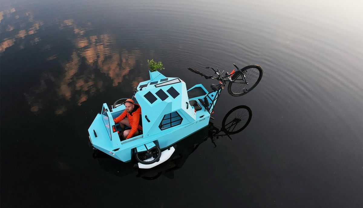 La bici que es barco y casa a la vez