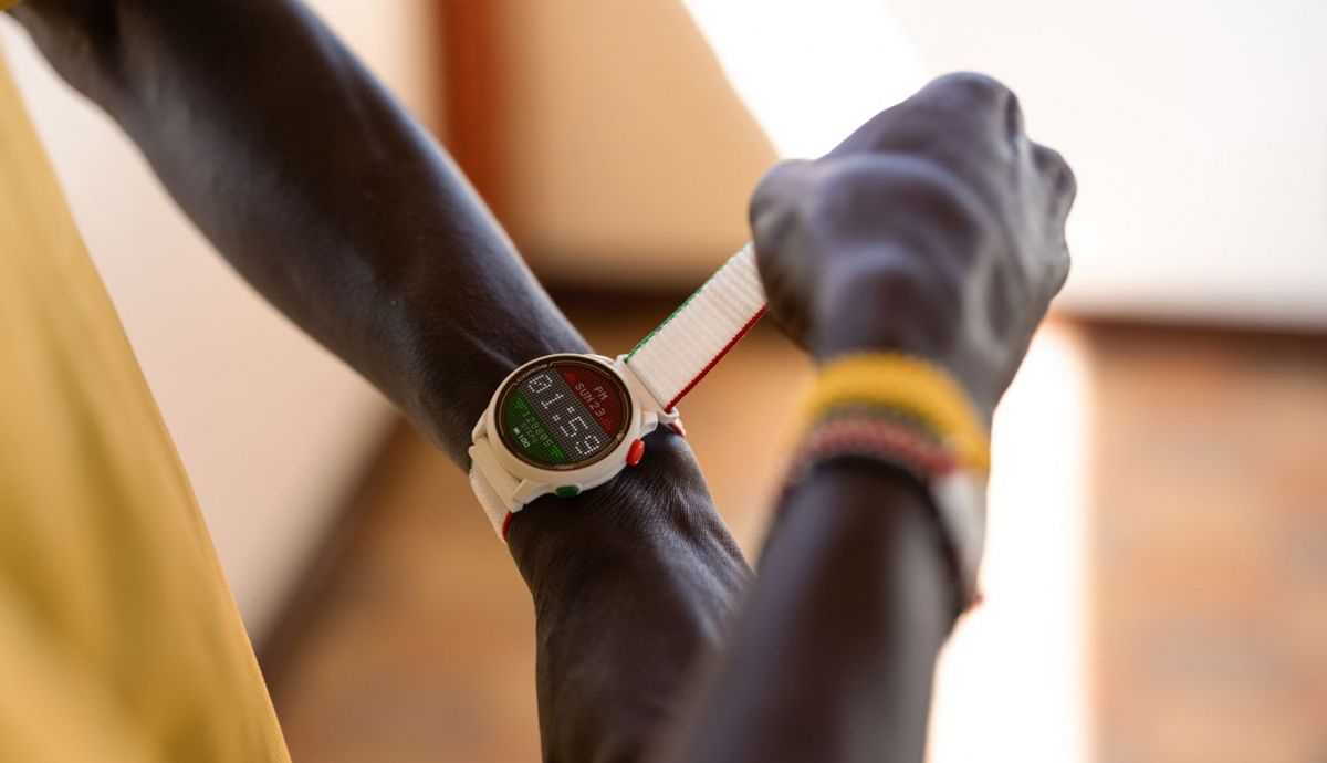 coros pace 2 eliud kipchoge edition 01