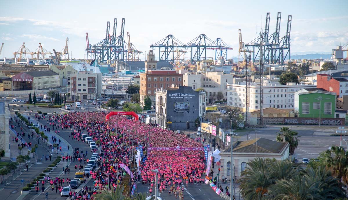 Vuelve la Carrera de la Mujer a València con 4.000 corredoras.
