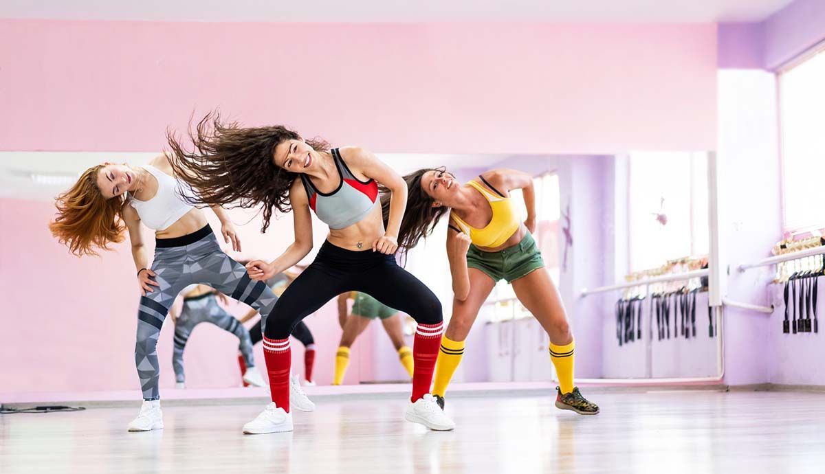 ¡No te pierdas las clases de fitness y yoga de la Carrera de la Mujer de Valencia!