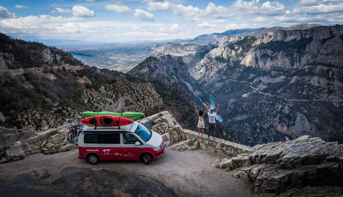 camper surf pareja camper surf pareja