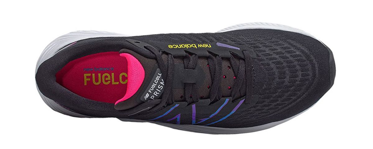 El upper de las New Balance Fuelcell Prism V2 es muy ligero y sujeta bien el pie, excelente nota El upper de las New Balance Fuelcell Prism V2 es muy ligero y sujeta bien el pie, excelente nota