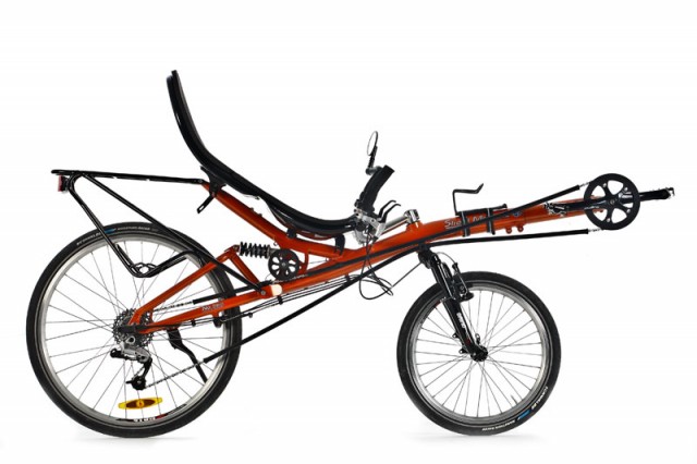 Bicicleta reclinada (recumbent bike).