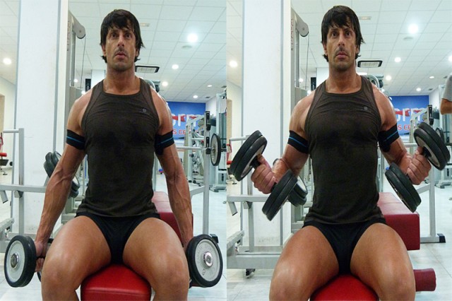 Bíceps curl simultáneo sentado