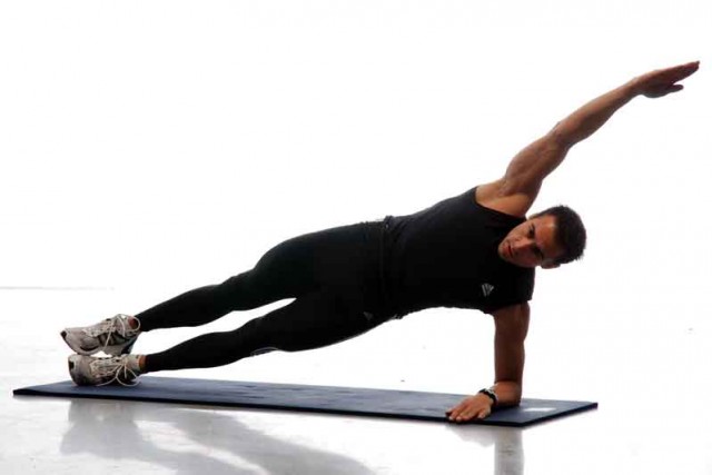 Core run plancha lateral