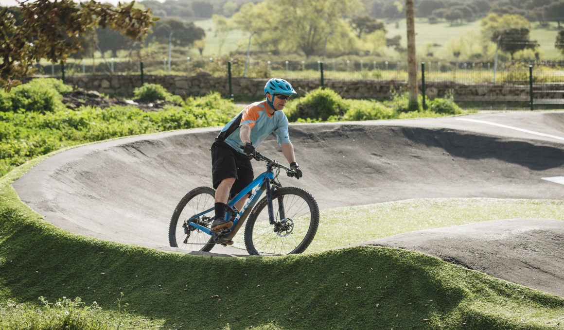 Aprende a acelerar en bici... ¡sin dar una sola pedalada!