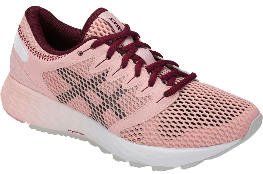 Dynaflyte 3 y Roadhawk FF 2: las asics voladoras para todos los públicos