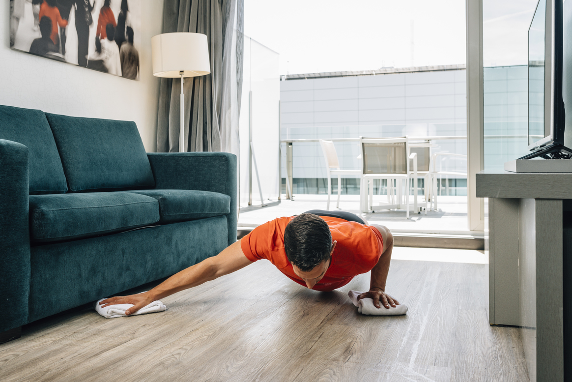 Alta intensidad: entrena todo tu cuerpo usando un par de trapos