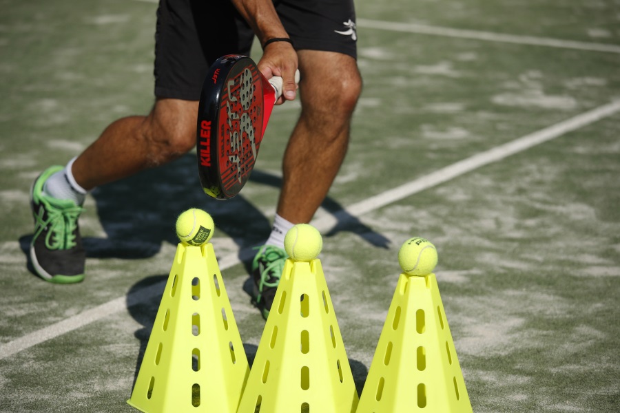 Mejora tu técnica de pádel con estos 3 ejercicios