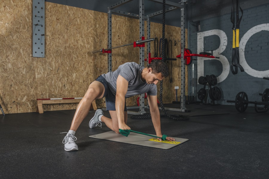 7 ejercicios de musculación para evitar la chepa