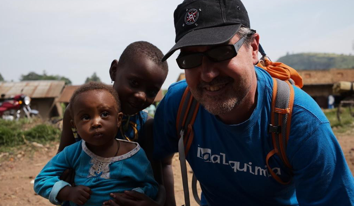 Bike Challenge Rwenzori, una aventura solidaria en bici por Uganda con Kelele Africa