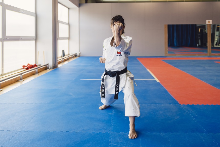 Aprende karate con la campeona Sandra Sánchez