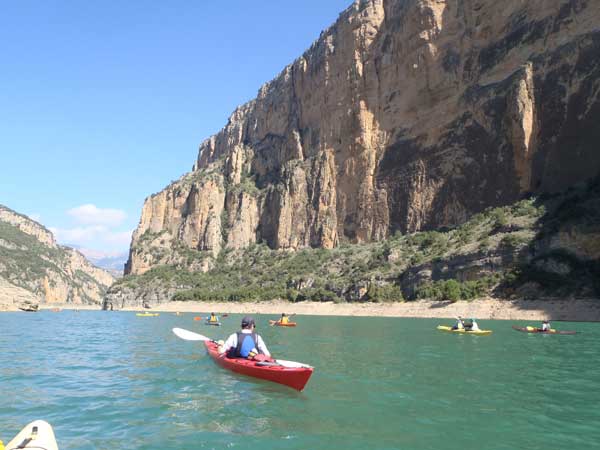 Aventura para todos en el pantano de Camarasa