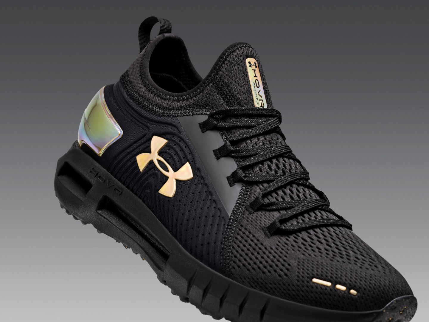 Espectacular la Sport Edition de las Under Armour Phantom