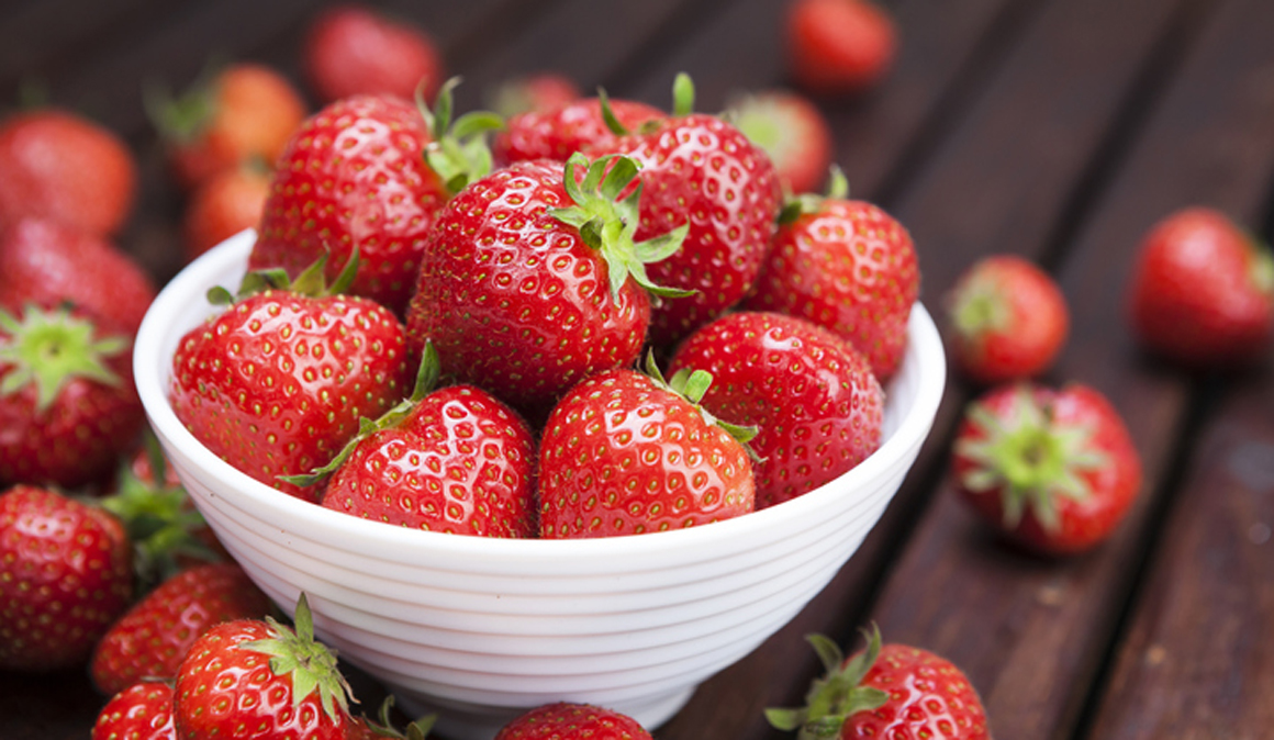 Batido proteico de fresas para ganar masa muscular