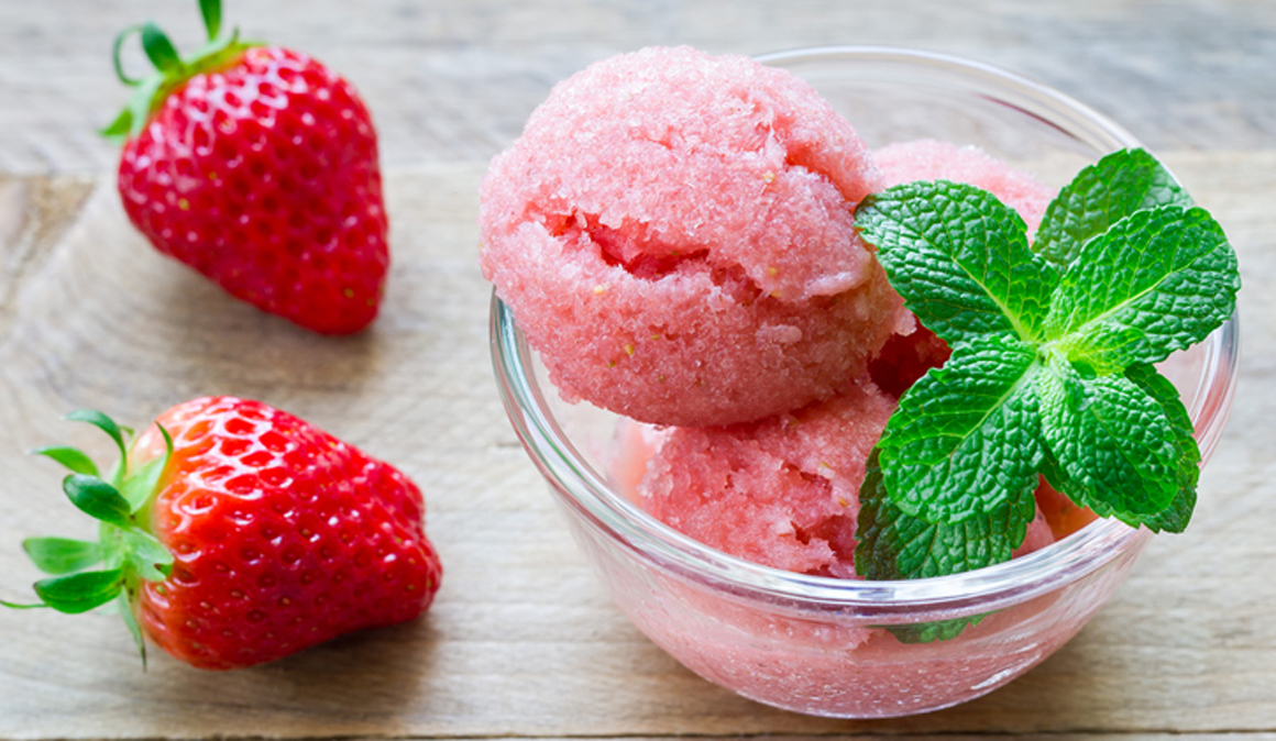Batido proteico de fresas para ganar masa muscular