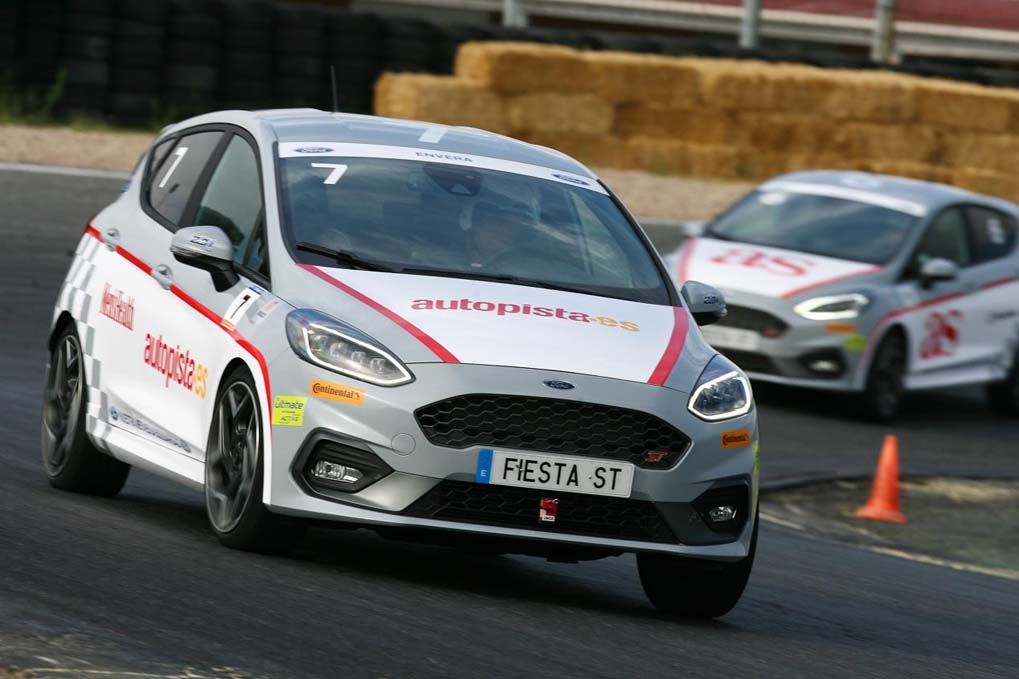 24 horas Ford 2019: Motorpress Ibérica estará presente en esta carrera solidaria en el Jarama