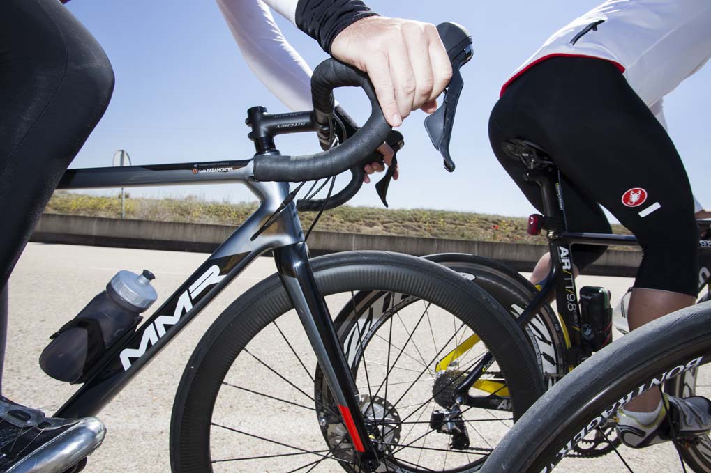 Ciclista, aprende a pedalear en pelotón