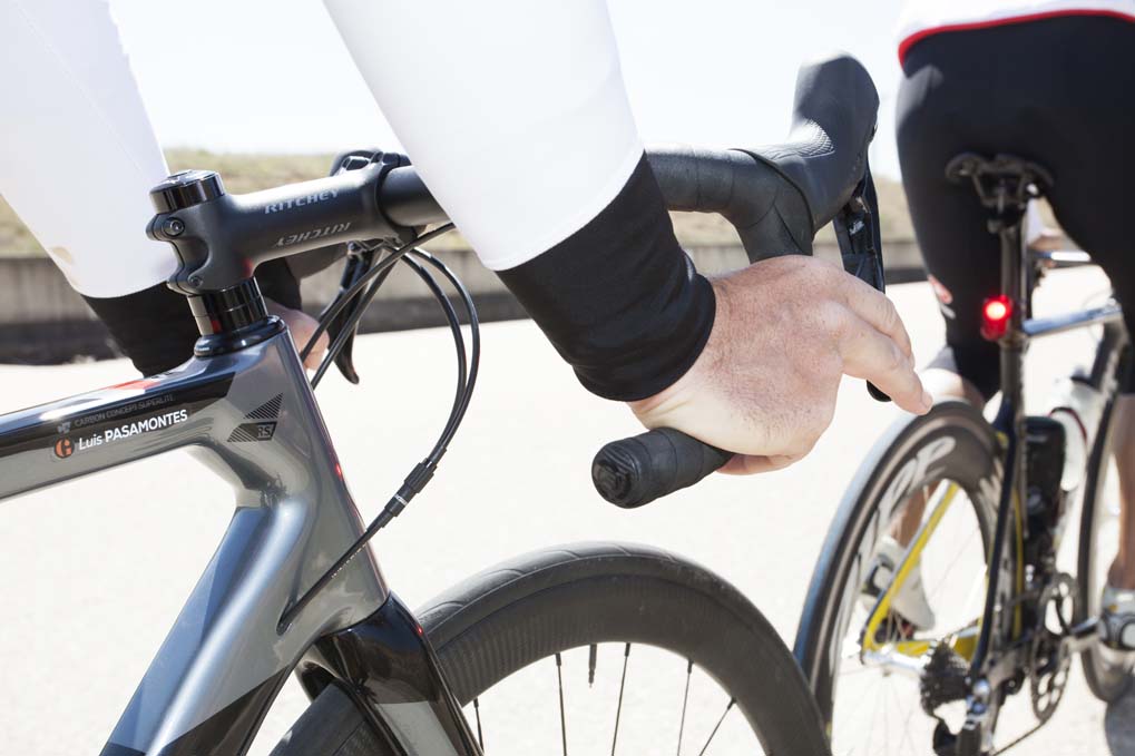 Ciclista, aprende a pedalear en pelotón