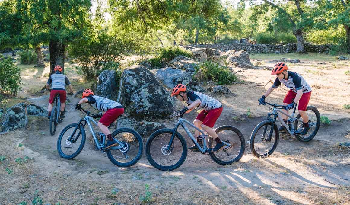 Ciclista, mejora tu técnica trazando curvas