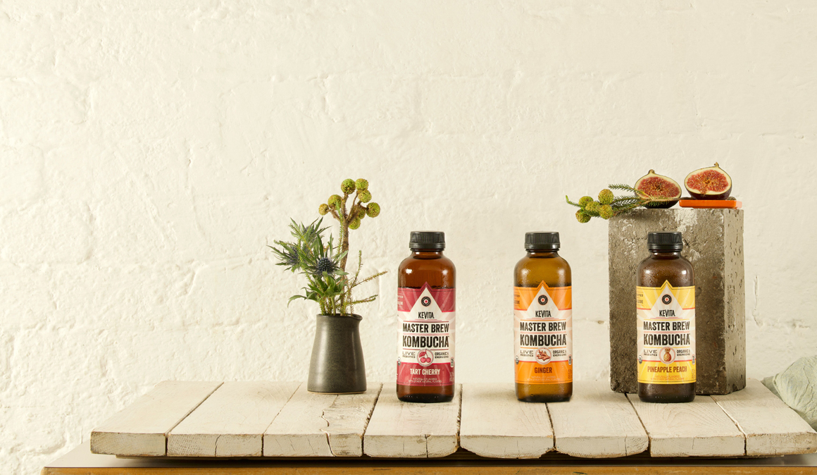 Disfrutando del té kombucha con Carla Sánchez