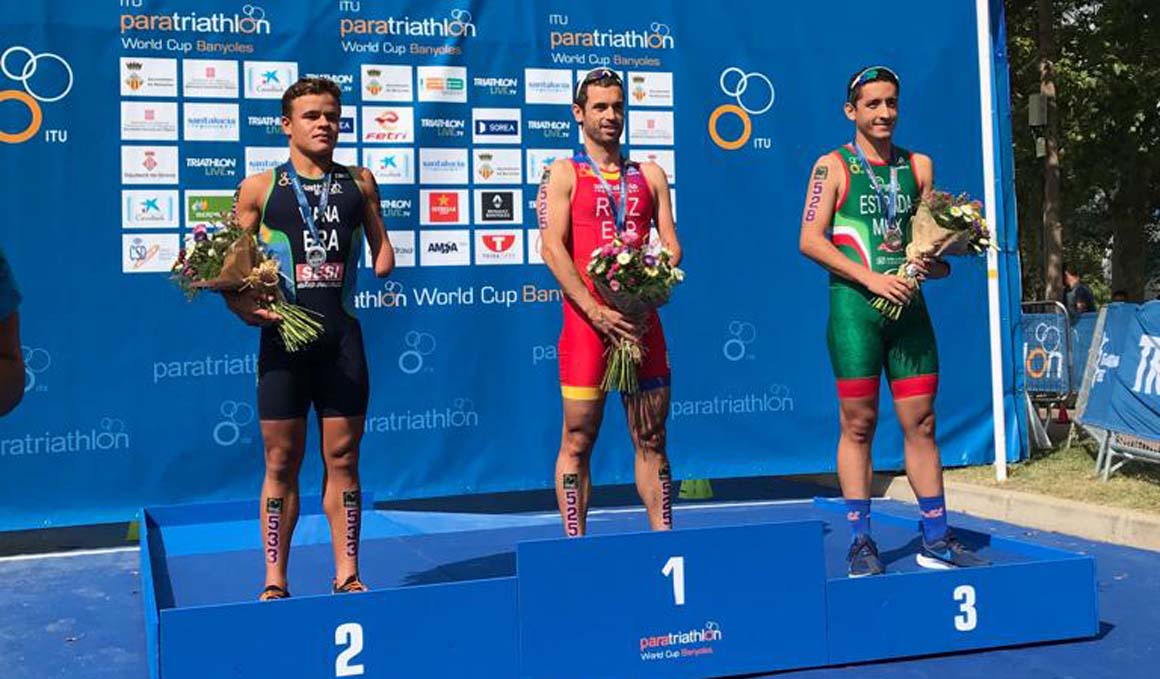 El paratriatlón español se prepara para Tokio en Banyoles