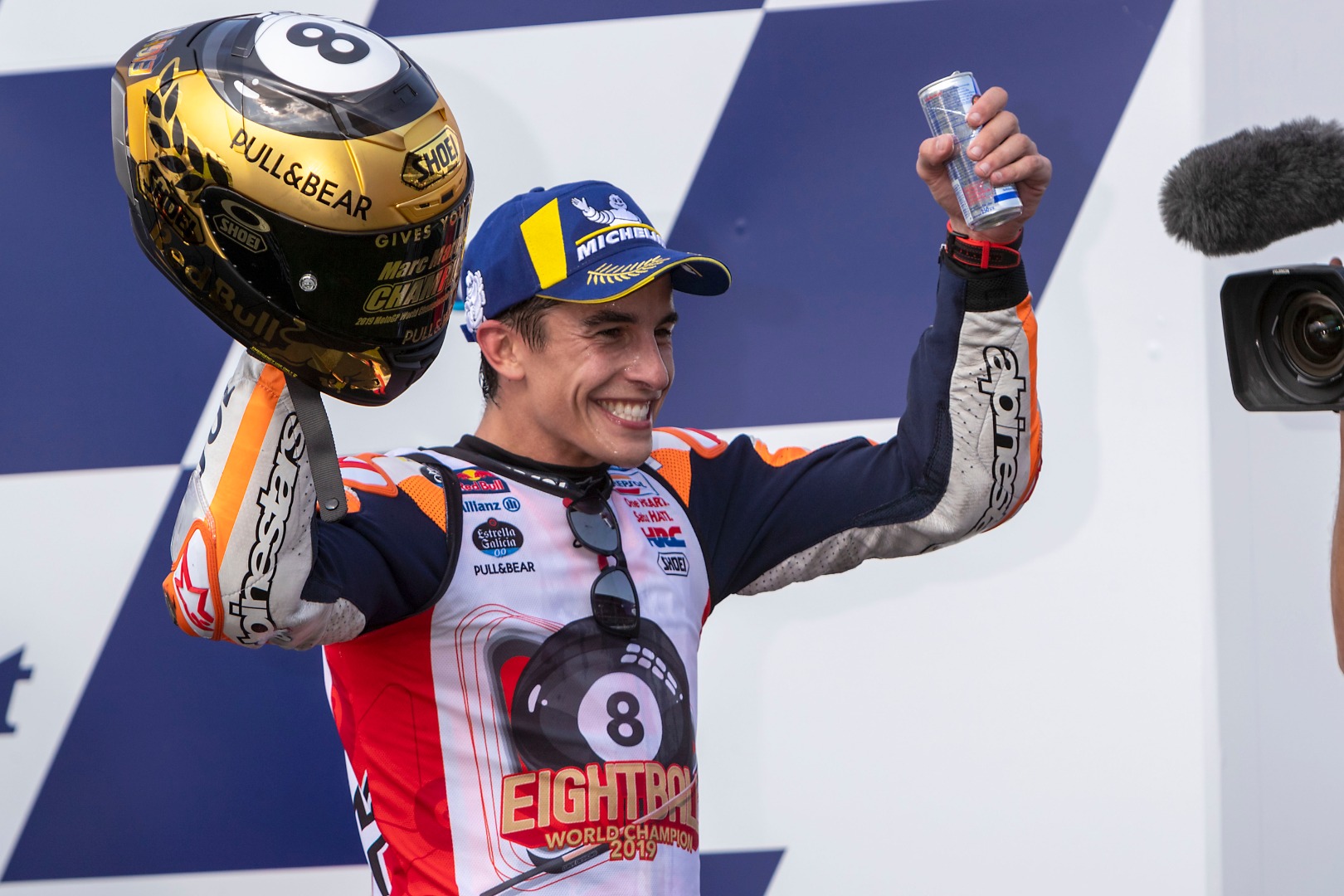 Las 10 mejores imágenes del octavo mundial de Marc Márquez