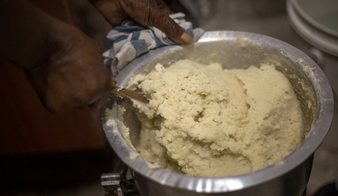 ¿Qué es el ugali de los atletas keniatas? Valores nutricionales y propiedades para deportistas