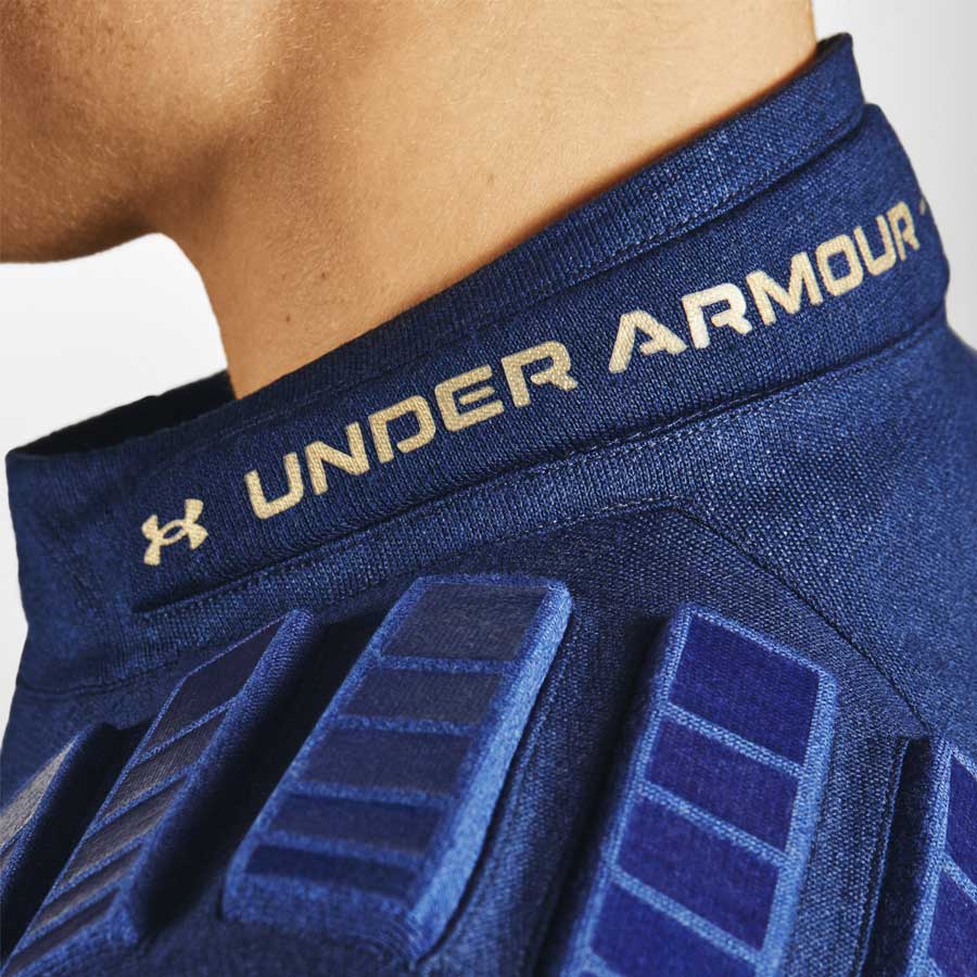 ¿Tienes pensado un viajecito espacial? Under Armour te viste de arriba a abajo