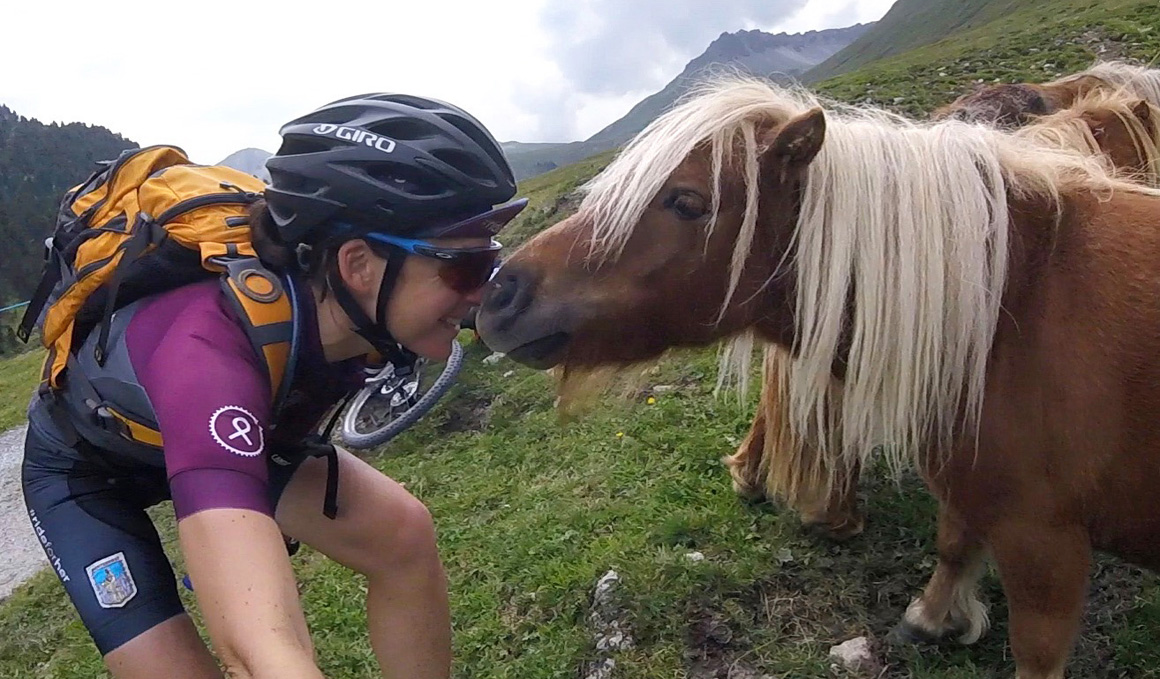 500 km en bici tras un linfoma de Hodgkin, el impresionante reto de Raquel Castillo