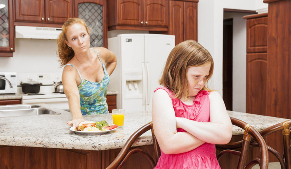 ¿Tú hijo no quiere probar alimentos nuevos? Paciencia, hay programas para padres