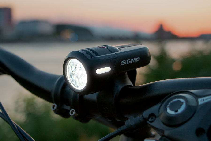 Sigma presenta su luz de freno para bicis