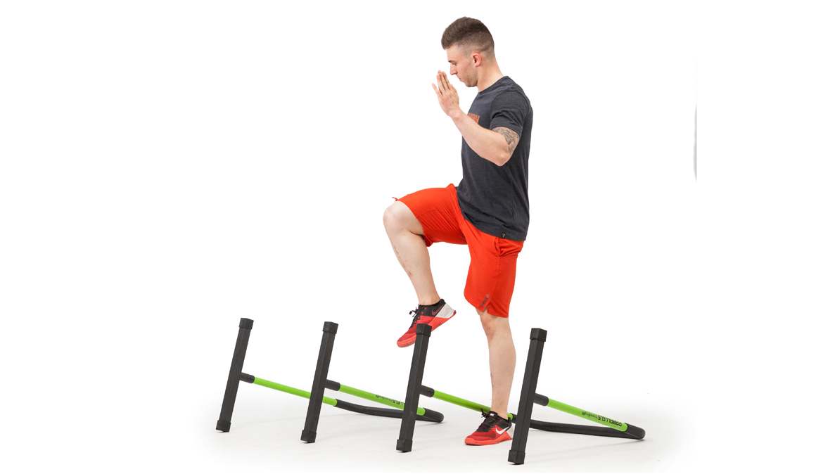 Ejercicios caseros para entrenar con vallas paralelas, ¡acaba este circuito!