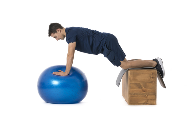 Planchas sobre fitball