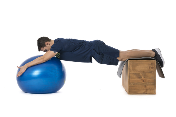 Planchas sobre fitball