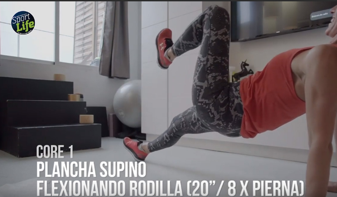 Fitness en casa con Noe Todea, 4 ejercicios de gimnasio para hacer en tu salón 