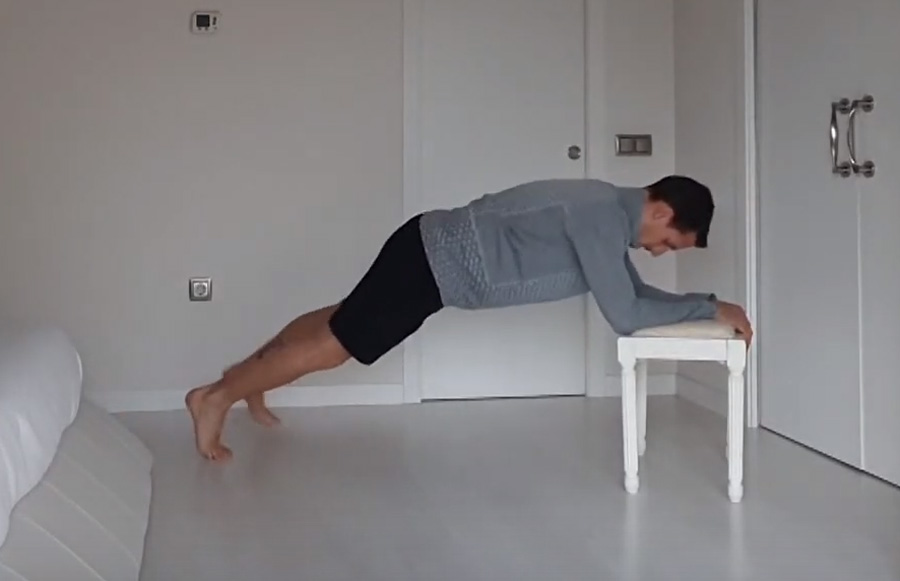Yo entreno en casa / Día 9: Taburete 