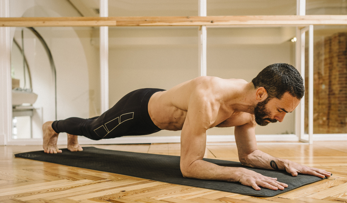 Yoga para tonificar los abdominales en video