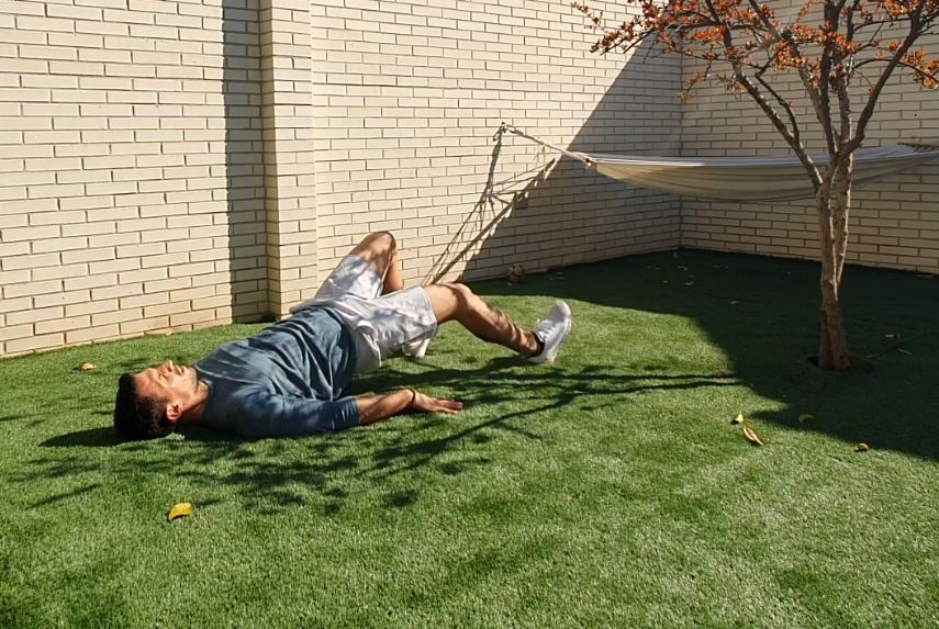 Yo entreno en casa / Día 16: ejercicios con el peso corporal y pelota