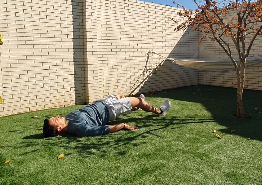 Yo entreno en casa / Día 16: ejercicios con el peso corporal y pelota