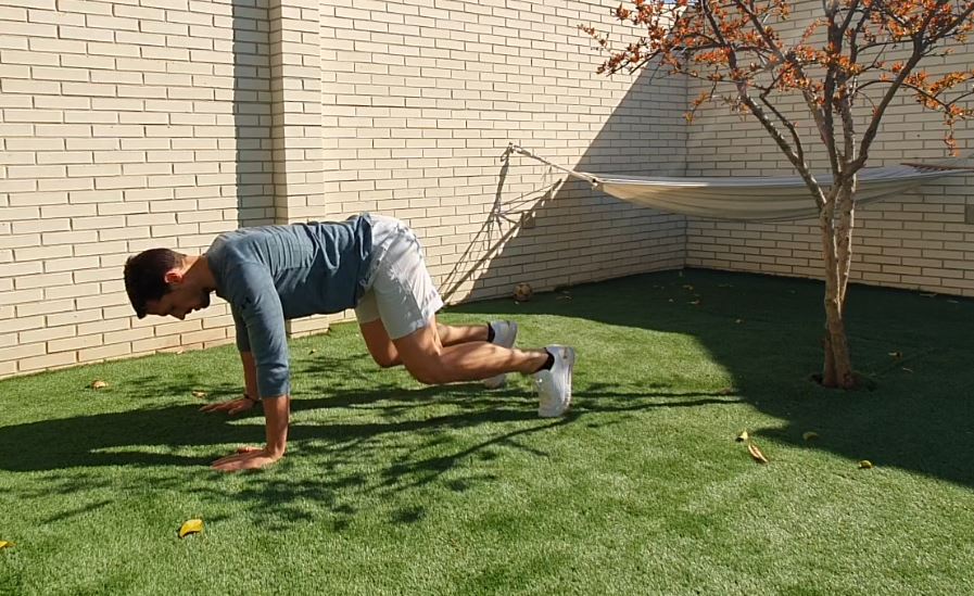 Yo entreno en casa / Día 16: ejercicios con el peso corporal y pelota