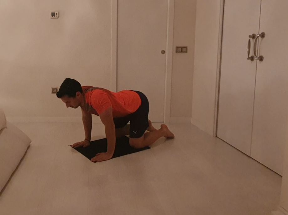 Yo entreno en casa / Día 32: Evita dolores de espalda