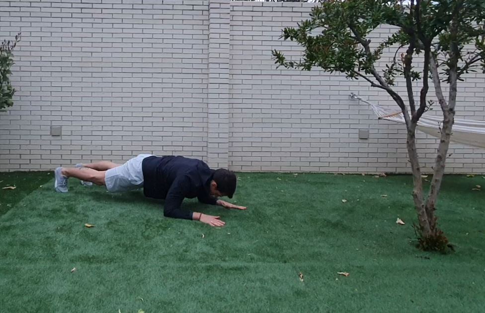 Yo entreno en casa / Día 33: Rutina con el propio peso