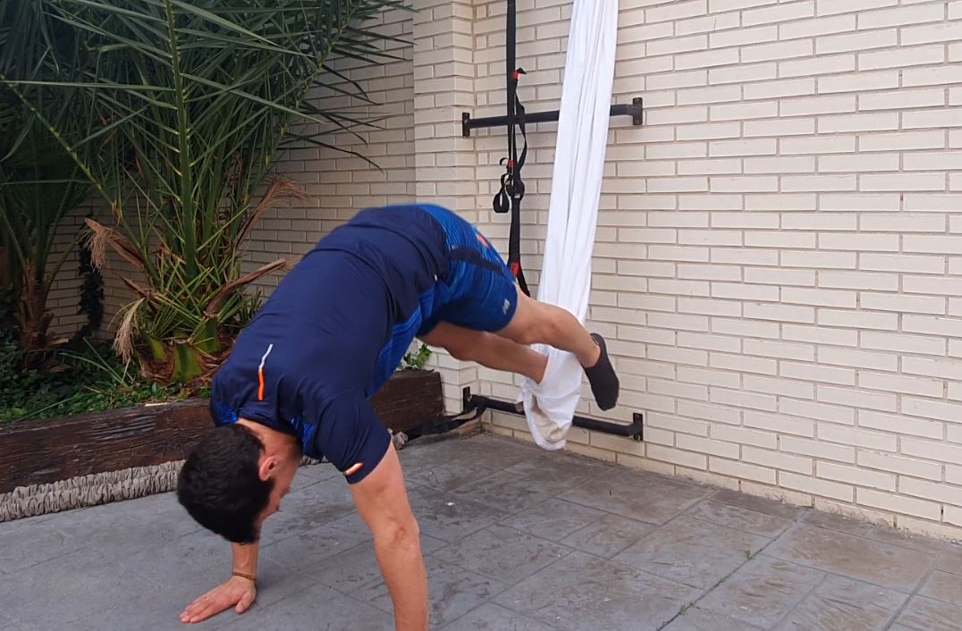 Yo entreno en casa / Día 39: entrenamiento de core en suspensión