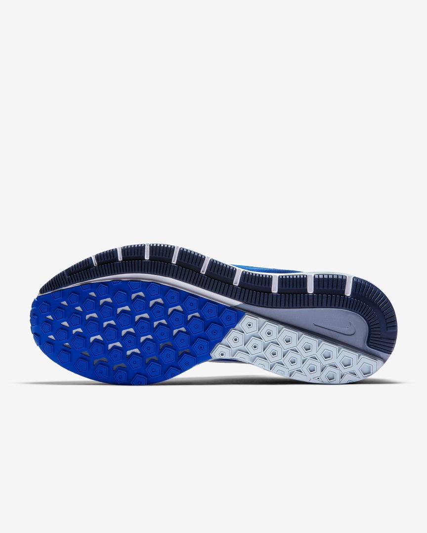 Las Nike Structure, las zapatillas de Nike que protegen a corredores de más peso, por 55 euros