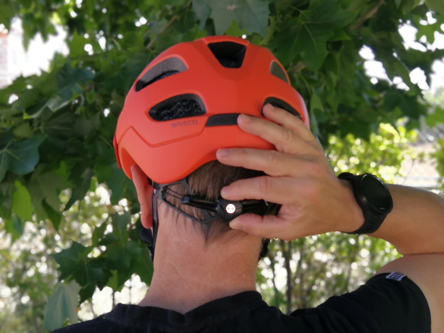Así tienes que ponerte el casco