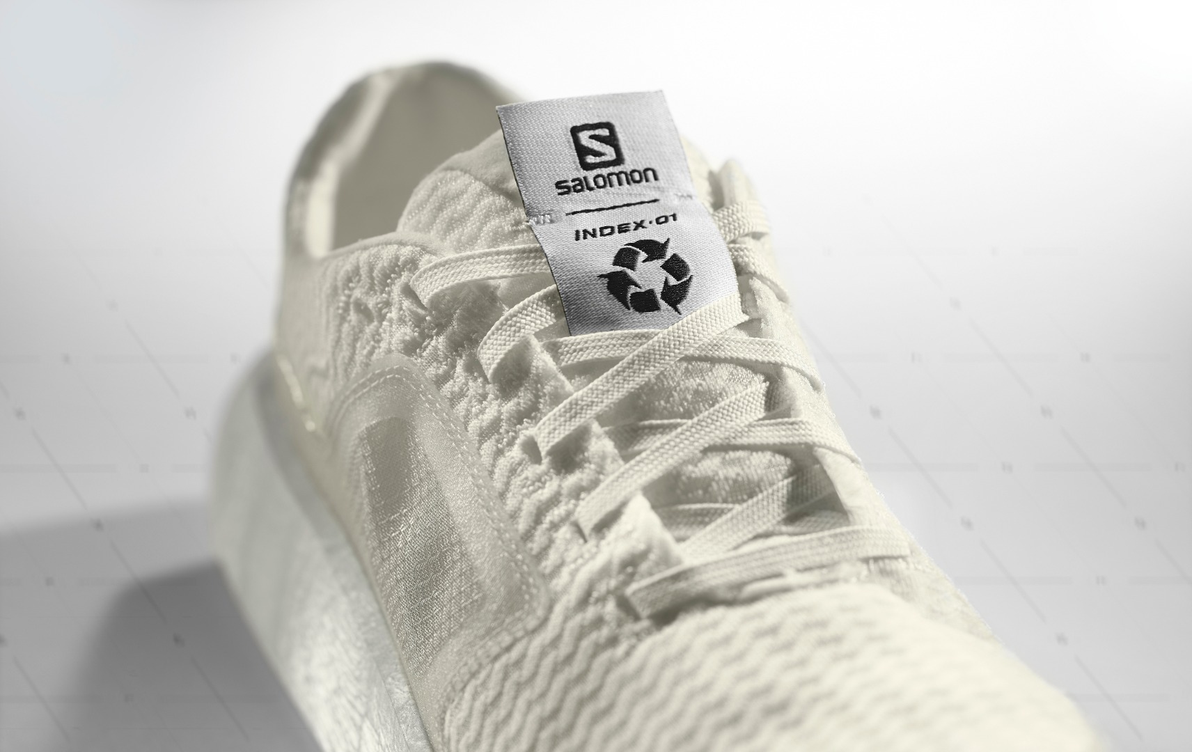 Salomon presenta Index.01, una zapatilla reciclable de running de alto rendimiento 