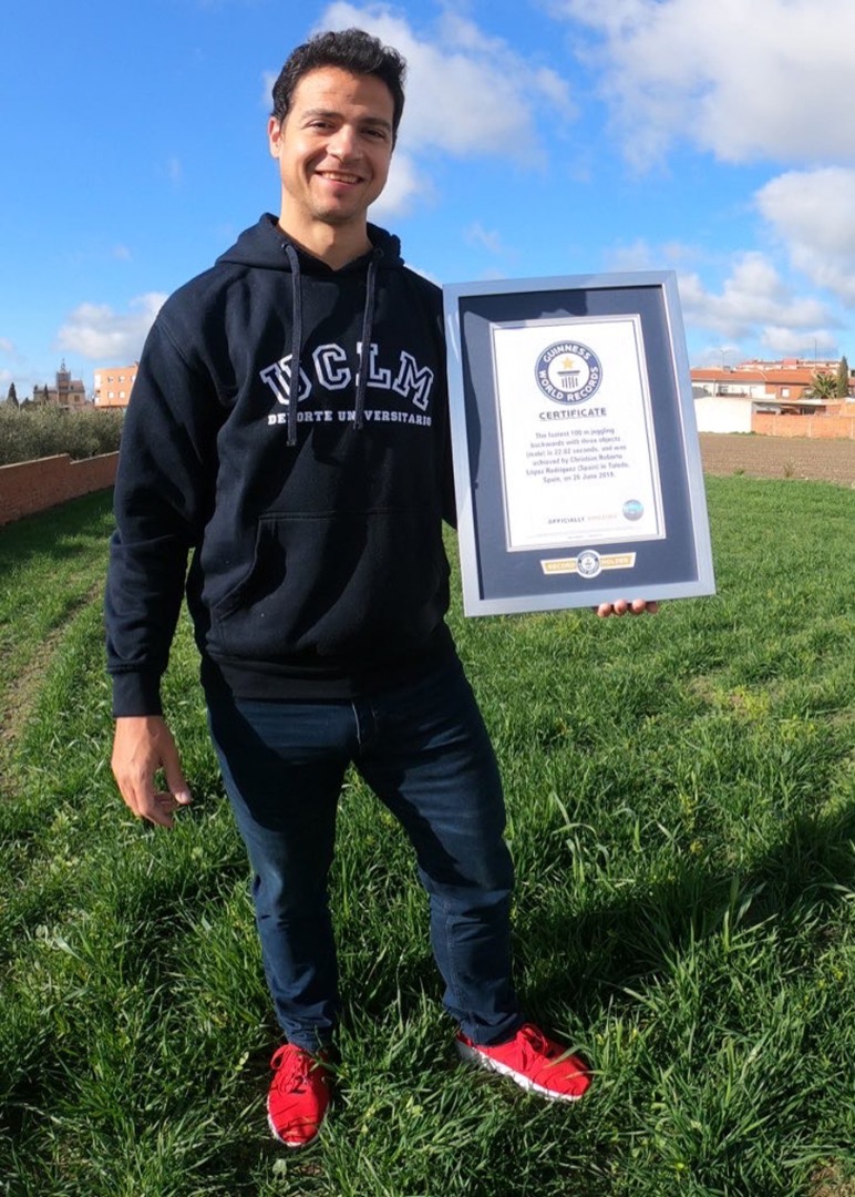 El hombre con más récord Guinness de España